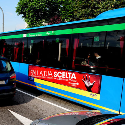 Pubblicitasuautobus - Adesivi 300 x 70 fiancata sinistra