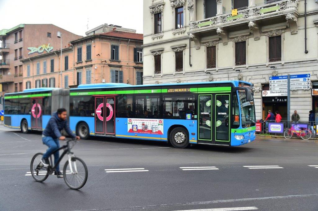 Pubblicità dinamica autobus Bergamo, Brescia, Monza, Lecco, Milano, Pavia, Varese, Lodi, Como